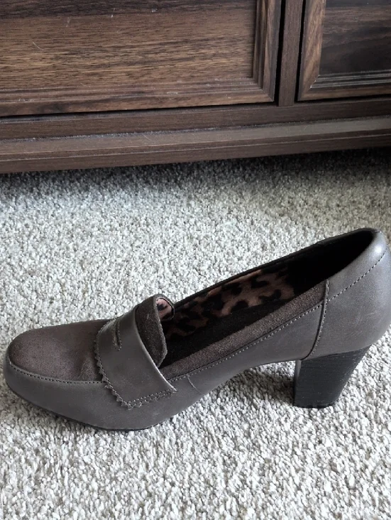 Clarks Women's Dark Brown Suede & Leather Slip-On Loafers - Picture 8 of 9